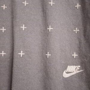 Men"s Nike Tee Shirt     Size M